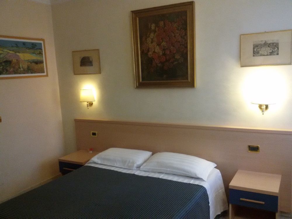 Citta Eterna Guest House Roma Eksteriør bilde